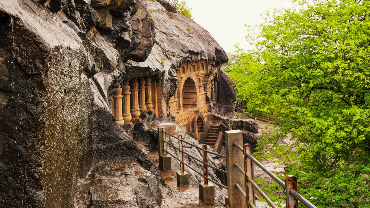 Pandavleni Caves